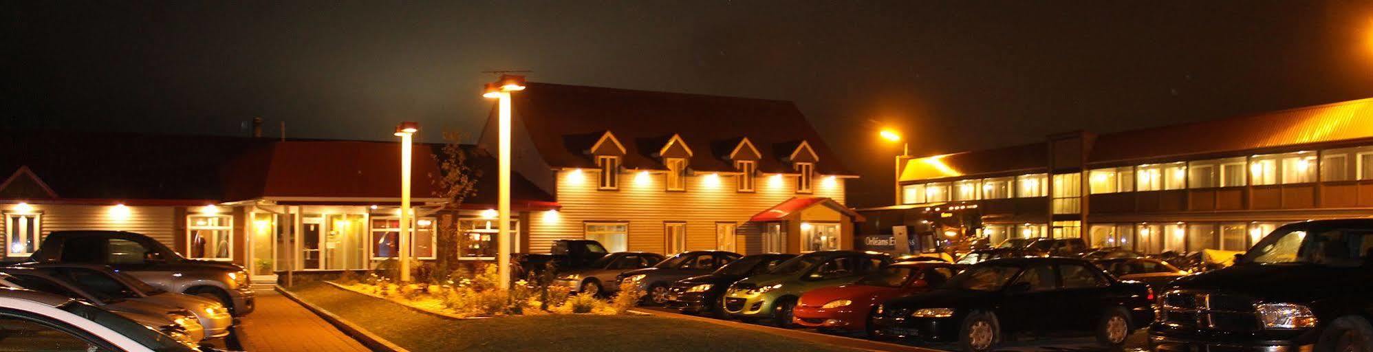 Auberge Le Caribou Riviere-au-Renard Esterno foto